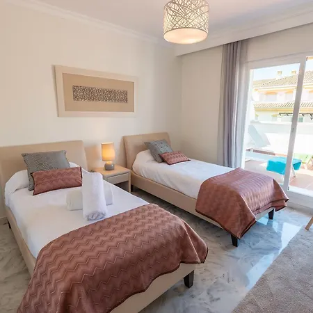 Luxury Penthouse At Dama De Noche Apartment